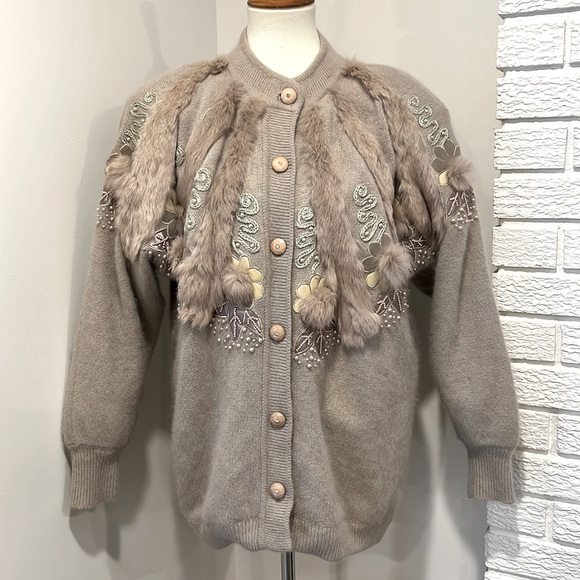 Michelle Nichole made in USA angora fur sweater embellished  beadshandembroidery - Picture 3 of 5